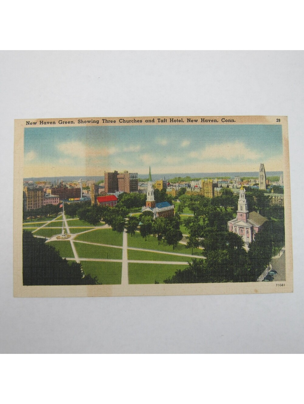 Vintage 1930-40s Linen Postcard New Haven Connecticut Green Churches Taft Hotel